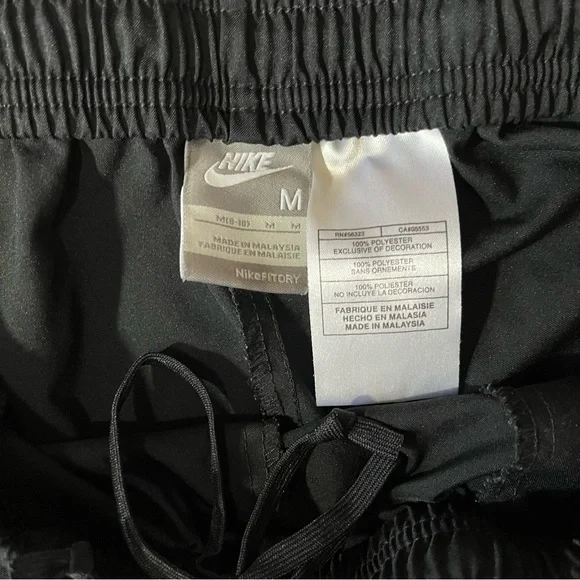 Nike Cropped Black With Blue Accents Elastic Waist Track Pants Size Medium‎ - Picture 5 of 10